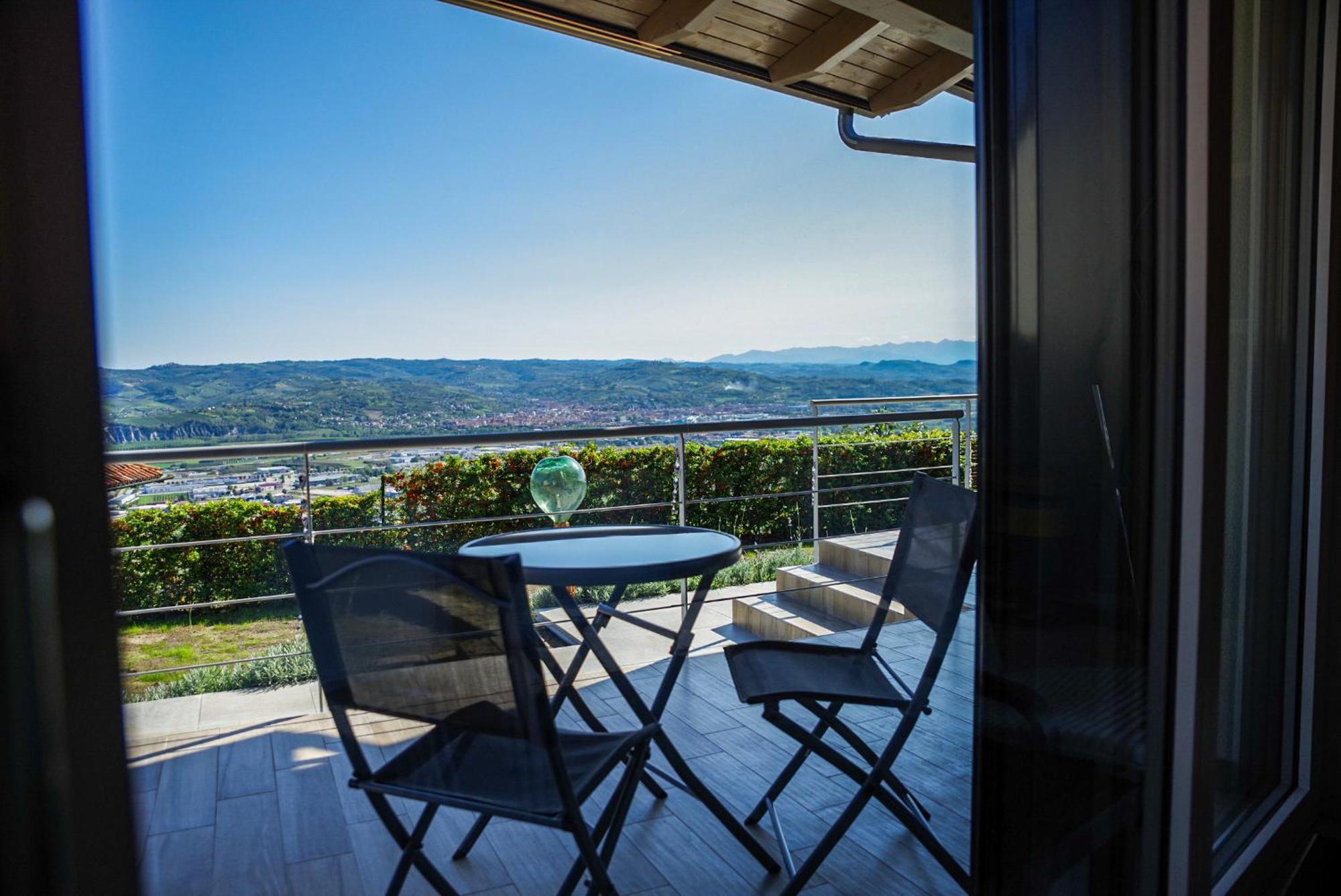 Vista Langhe - Cerratohouses Guarene المظهر الخارجي الصورة
